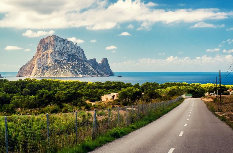Spanish road signs
